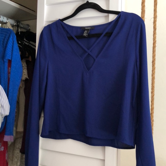 3/$30 Colbolt Blue Blouse 💙 Long Sleeve - Picture 1 of 4